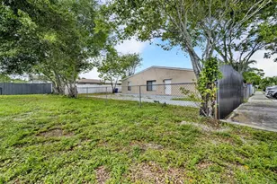 21357 NW 39th Ave, Miami Gardens, FL 33055 - Photo 26