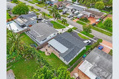 8380 NW 26th Pl, Sunrise, FL 33322 - Photo 58