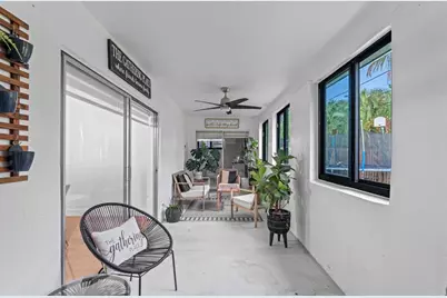 8380 NW 26th Pl, Sunrise, FL 33322 - Photo 22