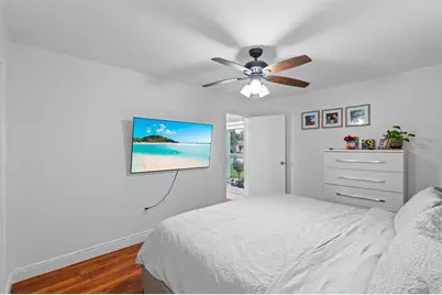 8380 NW 26th Pl, Sunrise, FL 33322 - Photo 16