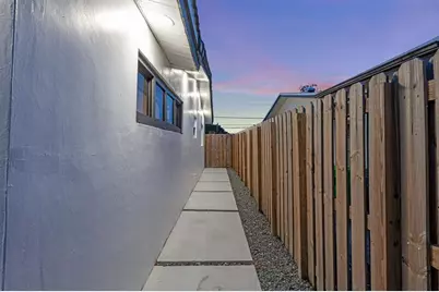 8380 NW 26th Pl, Sunrise, FL 33322 - Photo 50