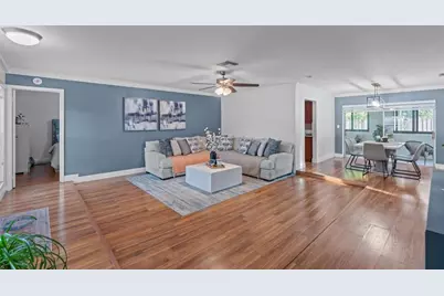 8380 NW 26th Pl, Sunrise, FL 33322 - Photo 8