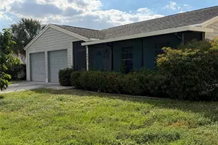 5067 Canal Cir E, Lake Worth, FL 33467 - Photo 10