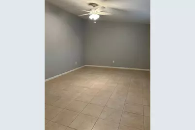 5067  Canal Cir E, Lake Worth, FL 33467 - Photo 18