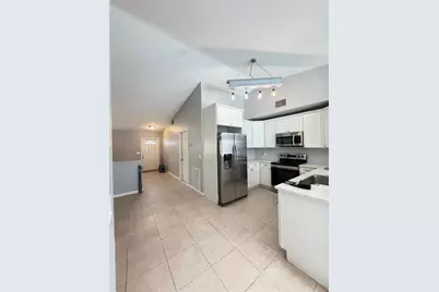 5067  Canal Cir E, Lake Worth, FL 33467 - Photo 26