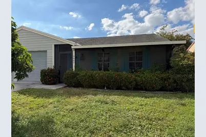 5067  Canal Cir E, Lake Worth, FL 33467 - Photo 8