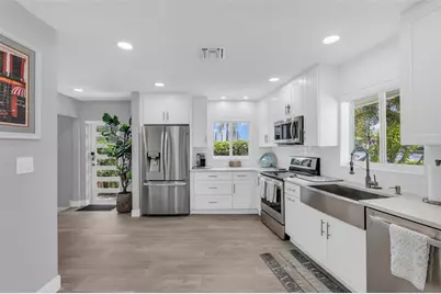 2005 N Riverside Dr, Pompano Beach, FL 33062 - Photo 22