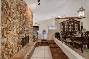 1962 NW 110th Ln, Coral Springs, FL 33071 - Photo 4