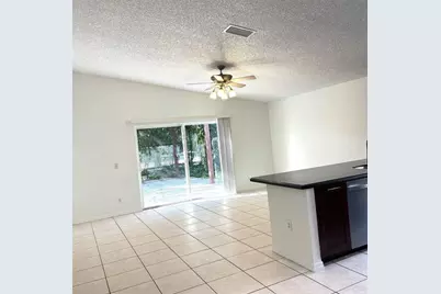 10400 SW 24th Ct, Miramar, FL 33025 - Photo 8