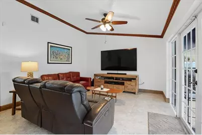 8994 NW 187th St, Hialeah, FL 33018 - Photo 6