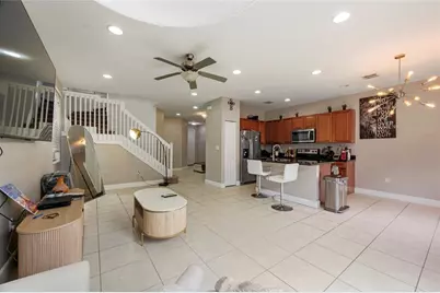 4530 NW 48th Ter, Tamarac, FL 33319 - Photo 10