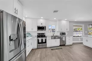 2005 N Riverside Dr, Pompano Beach, FL 33062 - Photo 28