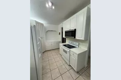 10700 NW 66 St, Unit #302, Doral, FL 33178 - Photo 10