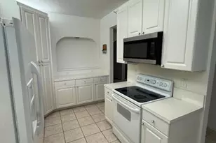 10700 NW 66th St, Doral, FL 33178 - Photo 10