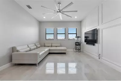 9025  Parkland Bay Dr, Parkland, FL 33076 - Photo 36