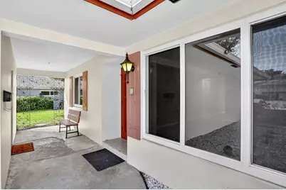 10071 NW 36th St, Coral Springs, FL 33065 - Photo 6