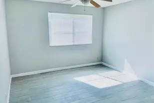 9733 Westview Dr, Coral Springs, FL 33076 - Photo 6