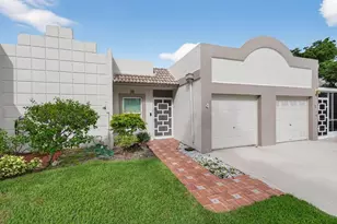 19000 Stewart Cir, Boca Raton, FL 33496 - Photo 6