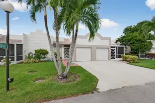 19000 Stewart Cir, Boca Raton, FL 33496 - Photo 2