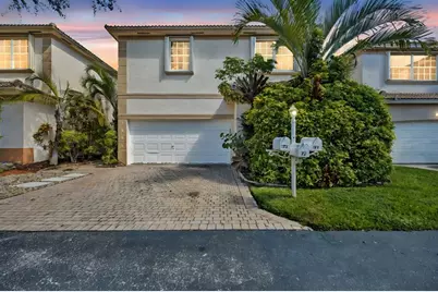 1231  Hayes St, Hollywood, FL 33019 - Photo 1