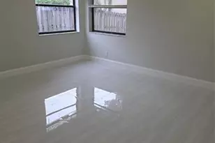 6701 W Wedgewood Ave, Davie, FL 33331 - Photo 4