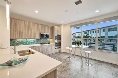 2900 NE 12th Ter, Unit #19, Oakland Park, FL 33334 - Photo 4