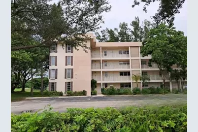 3051 S Palm Aire Dr, Unit #110, Pompano Beach, FL 33069 - Photo 1