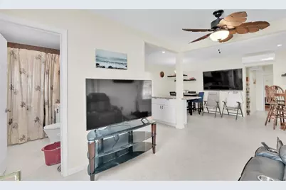 5221 NE 16th Ave, Pompano Beach, FL 33064 - Photo 22