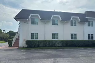 700 SE 2nd Ave, Deerfield Beach, FL 33441 - Photo 2