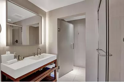 3101  Bayshore Dr, Unit #705, Fort Lauderdale, FL 33304 - Photo 28