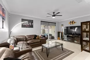 9119 Lime Tree Ln, Pembroke Pines, FL 33024 - Photo 12