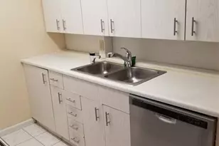 4090 Cornwall Unit, Boca Raton, FL 33434 - Photo 6