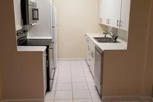 4090 Cornwall Unit, Boca Raton, FL 33434 - Photo 8