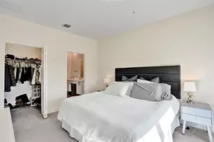 8001 NW 41st St, Doral, FL 33166 - Photo 18