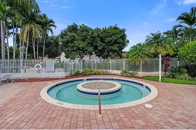 1885 NW 74th Way, Pembroke Pines, FL 33024 - Photo 48