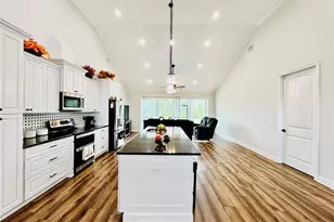 2029 Jack Creek Dr, Lake Placid, FL 33852 - Photo 10