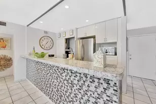 5336 NE 6th Ave, Oakland Park, FL 33334 - Photo 10