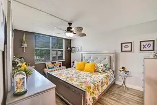 9480 Poinciana Pl, Davie, FL 33324 - Photo 26