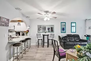 9480 Poinciana Pl, Davie, FL 33324 - Photo 10