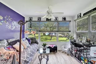 9480 Poinciana Pl, Davie, FL 33324 - Photo 22