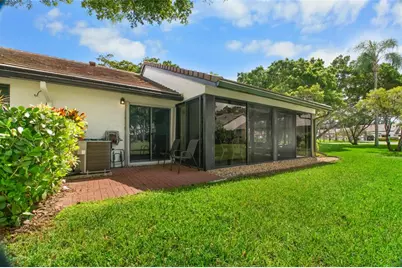 5667  Parkwalk Cir E, Unit #5667, Boynton Beach, FL 33472 - Photo 24