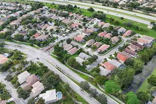 12250 NW 57th St, Coral Springs, FL 33076 - Photo 40