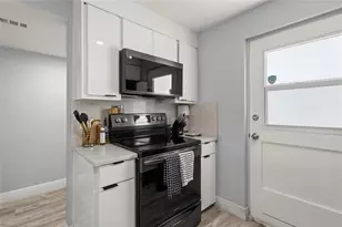 5500 NW 2nd Ave, Boca Raton, FL 33487 - Photo 10