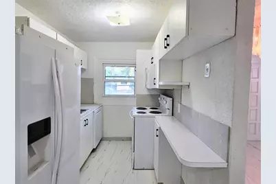 1751 NW 29th Ter, Fort Lauderdale, FL 33311 - Photo 2