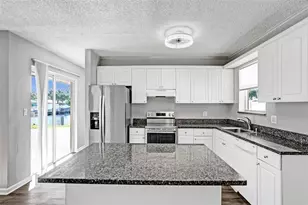 949 SE 10th Ct, Pompano Beach, FL 33060 - Photo 18