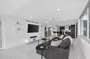 301 Lake Shore Dr Unit, West Palm Beach, FL 33403 - Photo 8