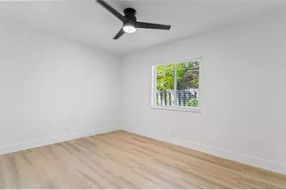 1402 NE 34th St, Oakland Park, FL 33334 - Photo 50