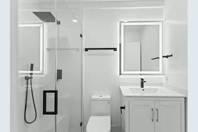 1402 NE 34th St, Oakland Park, FL 33334 - Photo 44