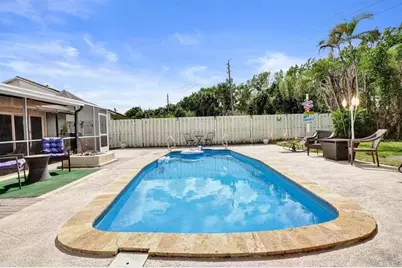 6128  Strawberry Lakes Cir, Lake Worth, FL 33463 - Photo 46