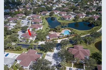 16  Amherst Ct, Unit #C, Royal Palm Beach, FL 33411 - Photo 2